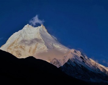 Mt. Manaslu (8163 M)-The 8th highest peak in the world