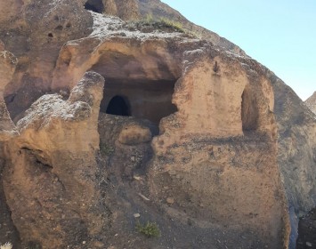 A small cave in a sand cliff near Samdzong Village