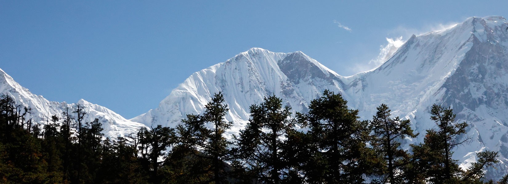 Manaslu Circuit Trek