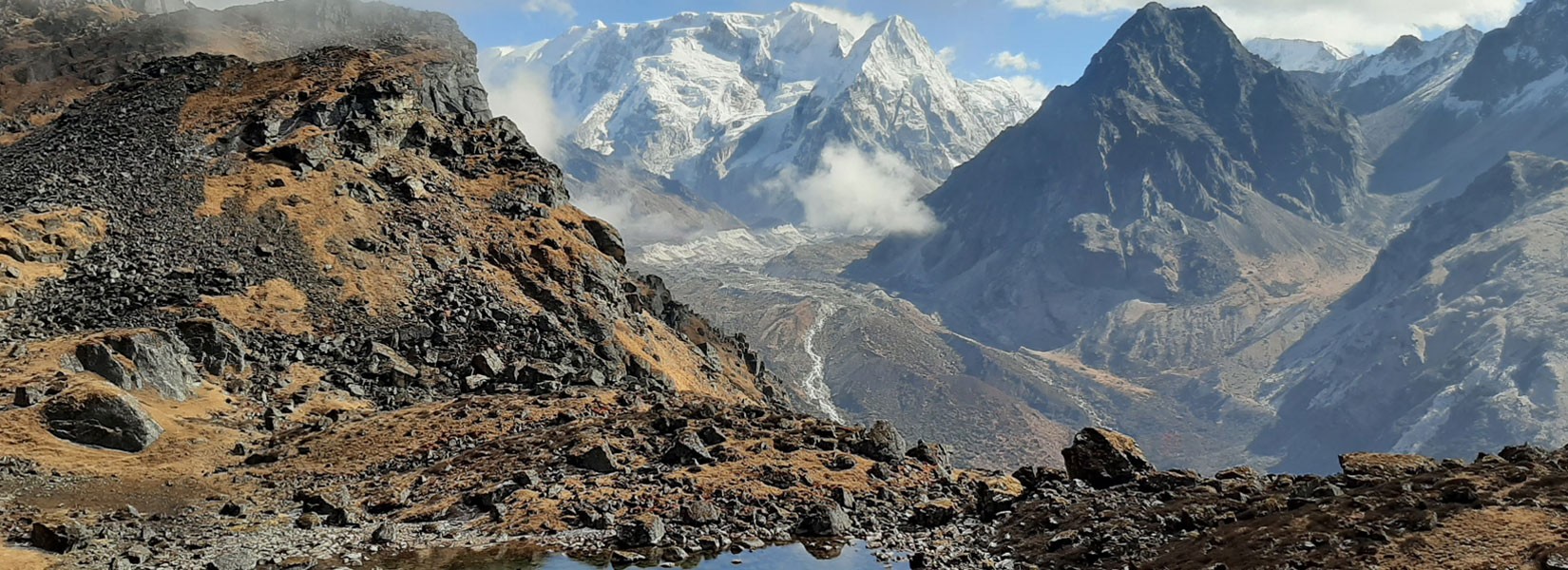 8 reasons why you should do the Kanchenjunga Base Camp Trek