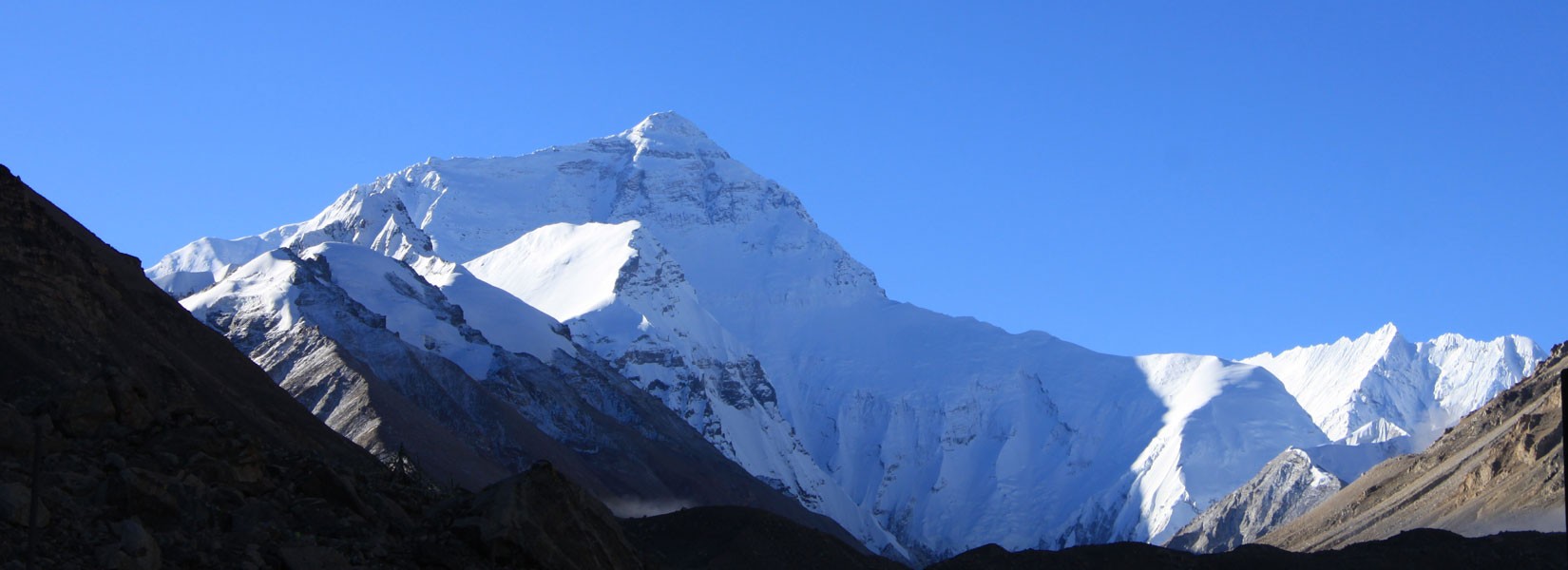 Everest Base Camp Tour from Lhasa