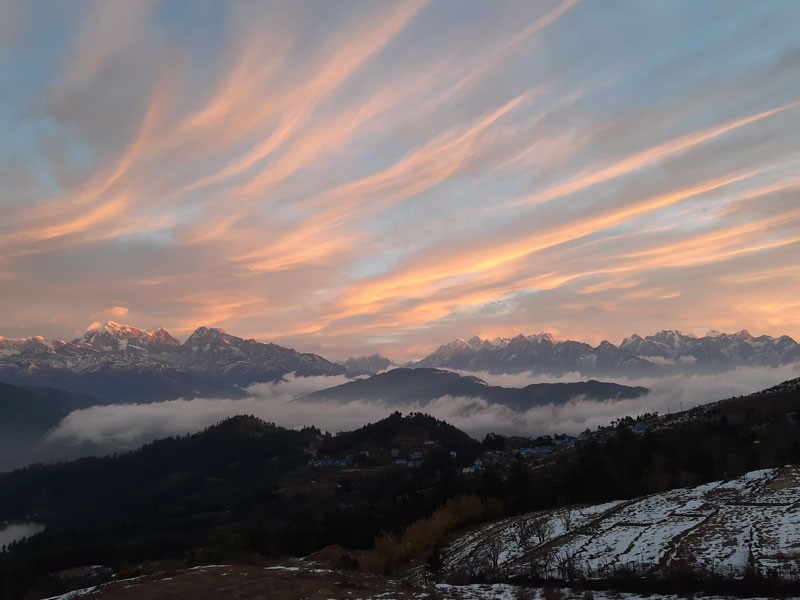 View of the Numbur Range and Mahalangur Range in the morning from Pattale
